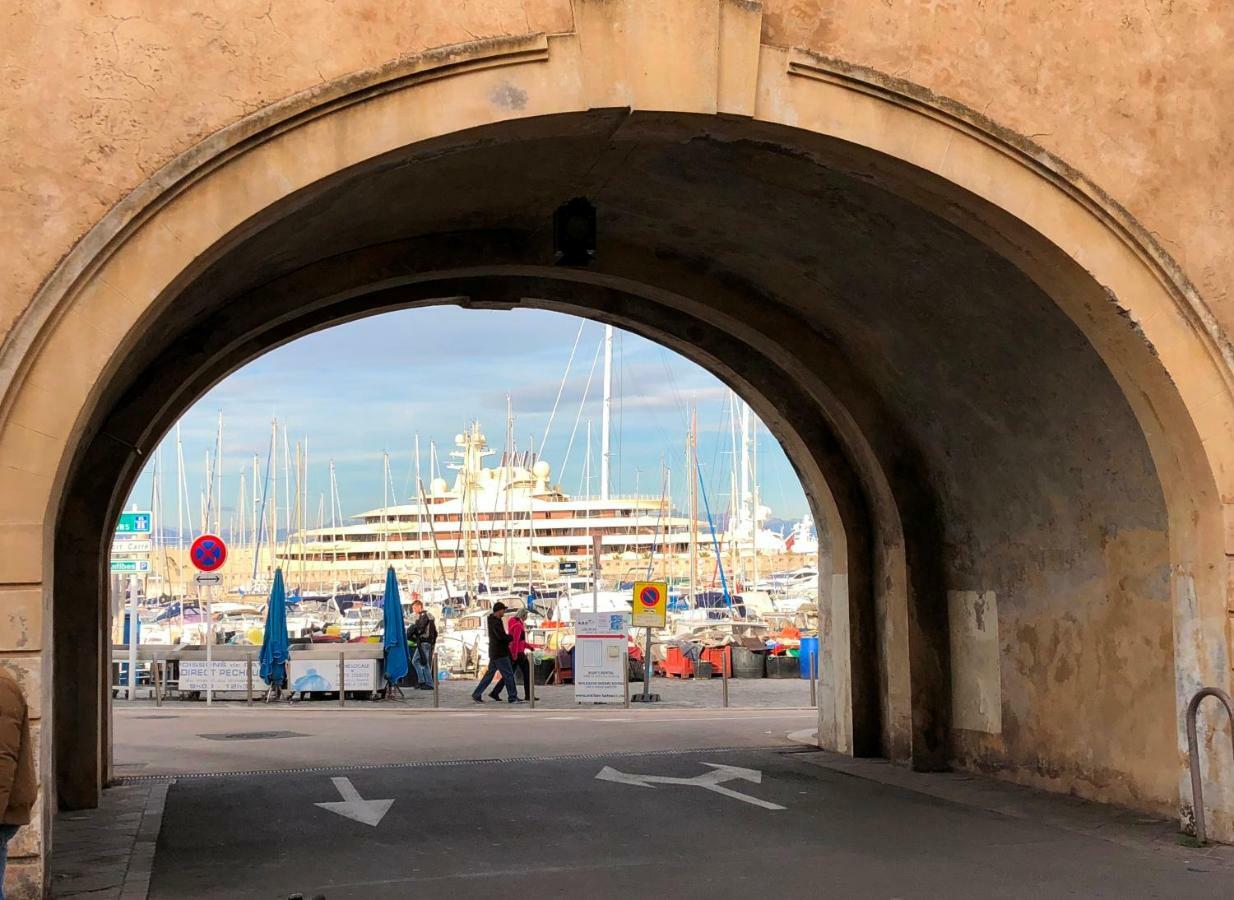 Hanna-Logis Antibes Exterior foto